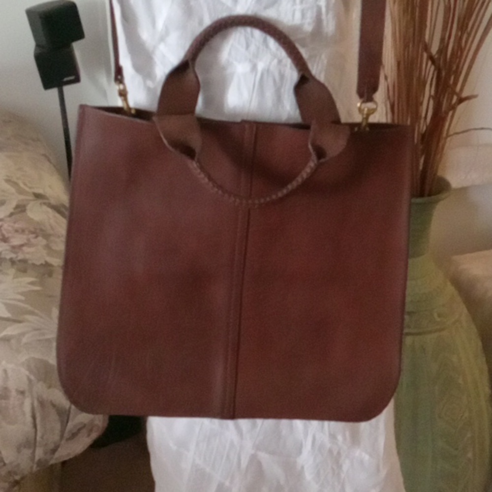 Rare Urban Zen 100% Leather Bag
